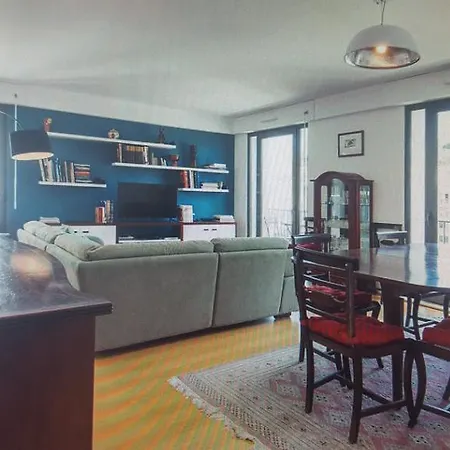 Apartment Castle